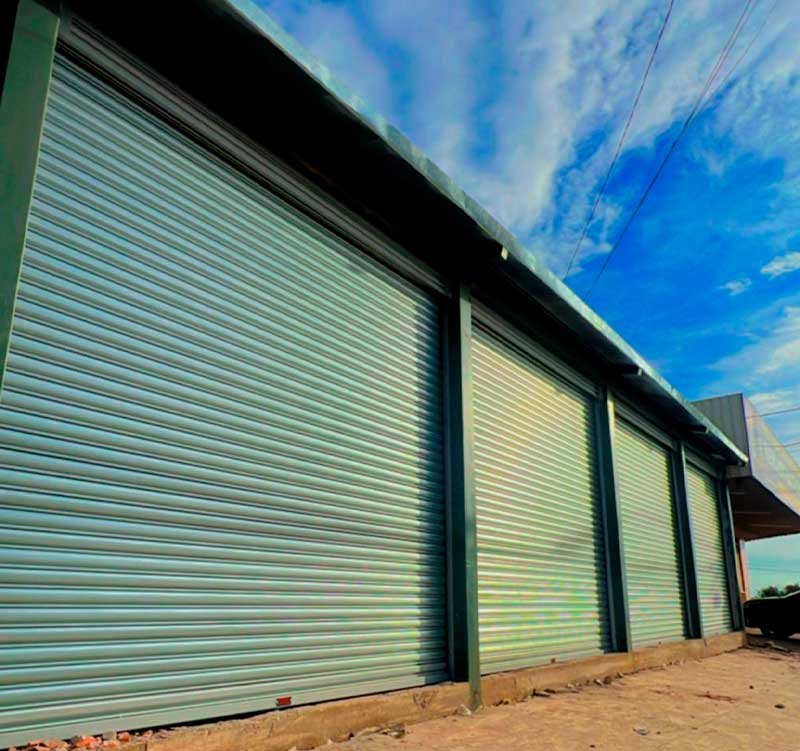 imagem total force portas de aço automáticas industriais