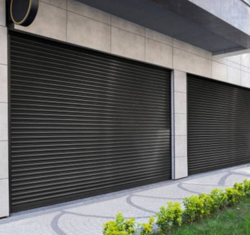 imagem total force portas de aço automáticas fechada